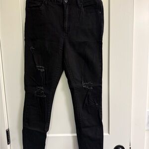 Sleek Black Skinny Jeans for Women SIZE 9